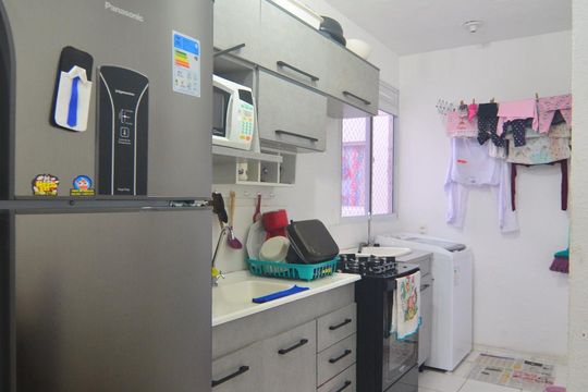 Cozinha de apartamento à venda com 2 quartos, 90m² em Estância Velha, Canoas