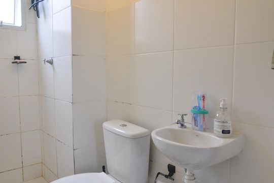Banheiro de apartamento à venda com 2 quartos, 90m² em Estância Velha, Canoas