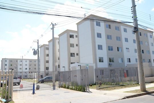 Fachada de apartamento à venda com 2 quartos, 90m² em Estância Velha, Canoas