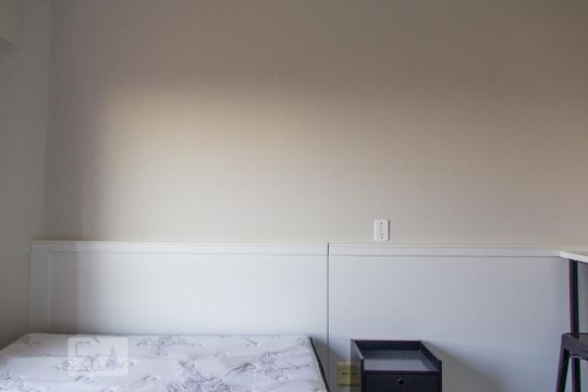 Sala/Quarto de kitnet/studio para alugar com 1 quarto, 25m² em Iguatemi, Ribeirão Preto