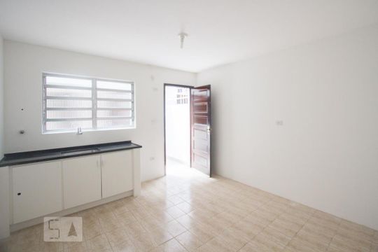 Cozinha de casa para alugar com 2 quartos, 115m² em Alto da Boa Vista, São Paulo