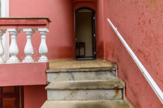 Fachada de casa à venda com 3 quartos, 182m² em Santa Maria, São Caetano do Sul