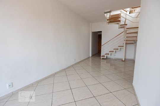 Sala de apartamento à venda com 2 quartos, 167m² em Praça Seca, Rio de Janeiro