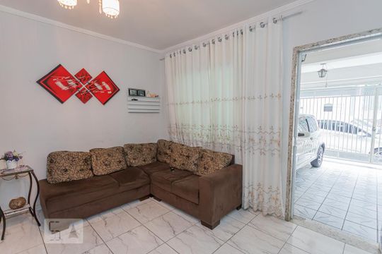 Sala de casa para alugar com 5 quartos, 239m² em Jardim Iva, São Paulo