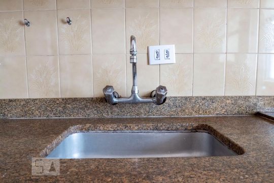 Cozinha de apartamento à venda com 2 quartos, 65m² em Vila Mariana, São Paulo