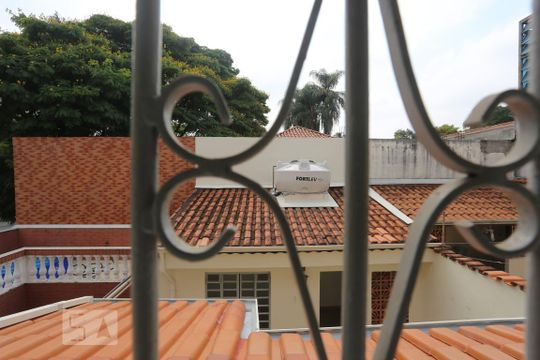 Vista do Quarto 2 de casa para alugar com 3 quartos, 132m² em Ayrosa, Osasco