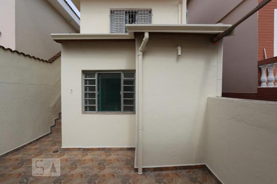 Vista do Quarto de Serviço de casa para alugar com 3 quartos, 132m² em Ayrosa, Osasco