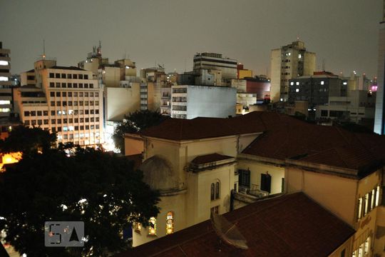 Sacada - vista de apartamento para alugar com 1 quarto, 28m² em Liberdade, São Paulo