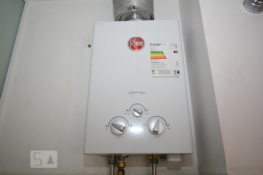 Cozinha e Área de Serviço de apartamento para alugar com 2 quartos, 55m² em Del Castilho, Rio de Janeiro