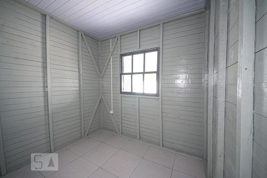 Quarto 1 de casa para alugar com 8 quartos, 160m² em Santos Dumont, São Leopoldo