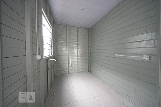Cozinha de casa para alugar com 8 quartos, 160m² em Santos Dumont, São Leopoldo