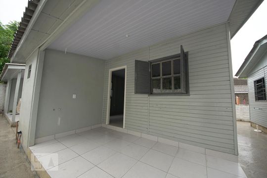 Fachada de casa para alugar com 8 quartos, 160m² em Santos Dumont, São Leopoldo