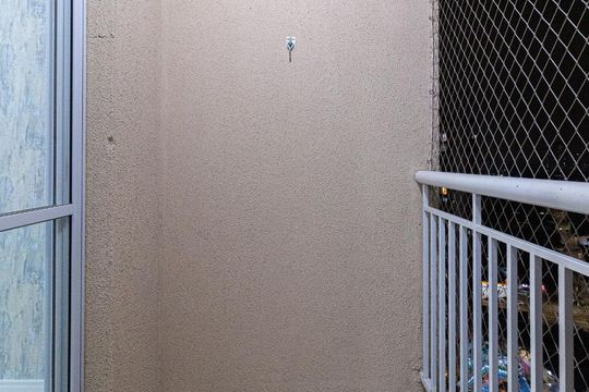 Sacada de apartamento à venda com 2 quartos, 57m² em Santo Antônio, Osasco