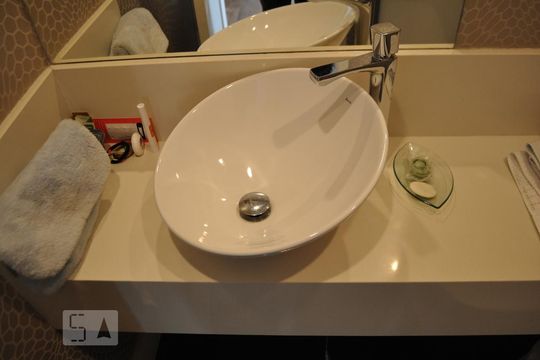 Lavabo de apartamento à venda com 2 quartos, 90m² em Cambuci, São Paulo