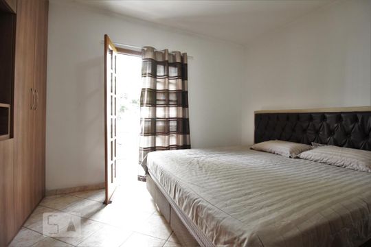 Suíte de casa à venda com 3 quartos, 169m² em Jardim Lar Sao Paulo, São Paulo