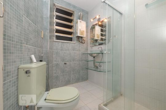 Banheiro Suíte de apartamento para alugar com 1 quarto, 40m² em Tijuca, Rio de Janeiro