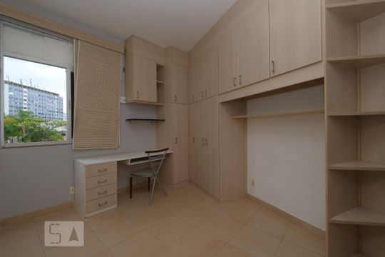 Quarto Suíte de apartamento para alugar com 1 quarto, 40m² em Tijuca, Rio de Janeiro