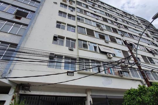 Fachada de apartamento para alugar com 1 quarto, 40m² em Tijuca, Rio de Janeiro