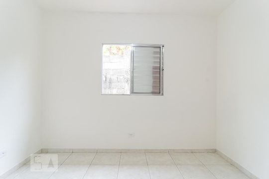 Quarto de casa para alugar com 1 quarto, 60m² em Americanópolis, São Paulo