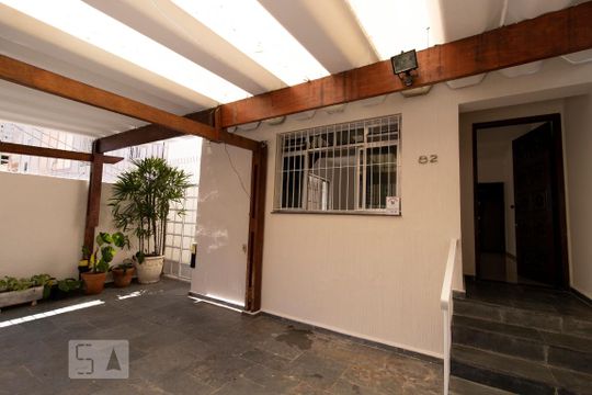 Garagem de casa à venda com 4 quartos, 190m² em Santana, São Paulo