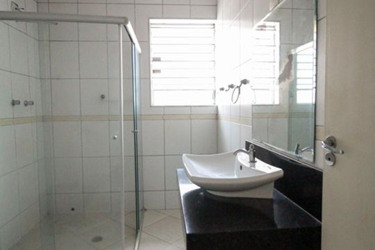 Casa 1 - Banheiro de casa à venda com 3 quartos, 180m² em Santana, São Paulo
