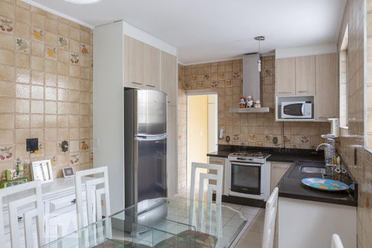 Cozinha de casa à venda com 4 quartos, 350m² em Vila Romana, São Paulo