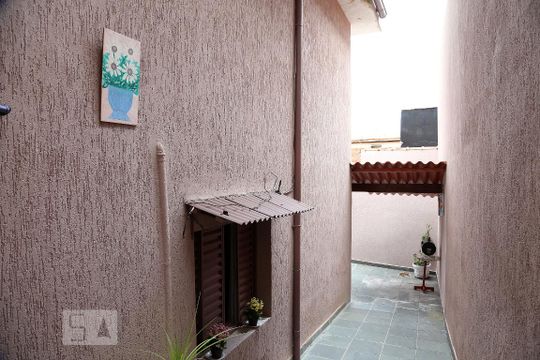 Corredor de casa à venda com 2 quartos, 120m² em Jardim São Miguel, Taboão da Serra