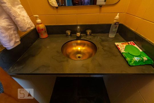 Lavabo de casa à venda com 4 quartos, 570m² em Parque dos Passaros, São Bernardo do Campo