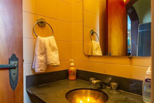 Lavabo de casa à venda com 4 quartos, 570m² em Parque dos Passaros, São Bernardo do Campo