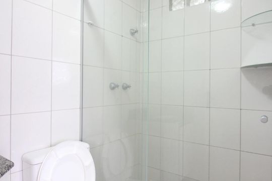 Banheiro Social de apartamento para alugar com 2 quartos, 55m² em Conceição, Diadema