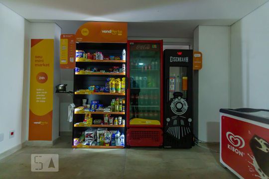Mercado  de apartamento para alugar com 2 quartos, 43m² em Km 18, Osasco
