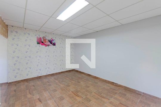 Quarto 1 de casa à venda com 2 quartos, 80m² em Vila Guilhermina, São Paulo