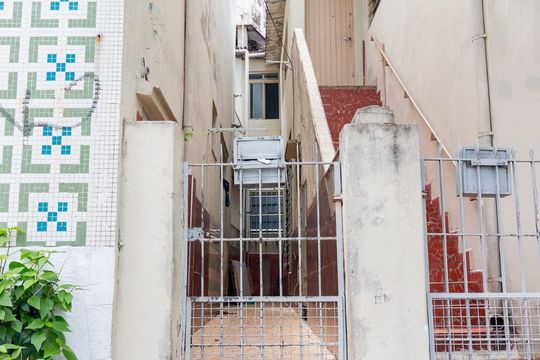 Fachada de casa para alugar com 2 quartos, 60m² em Vila Paulistania, São Paulo