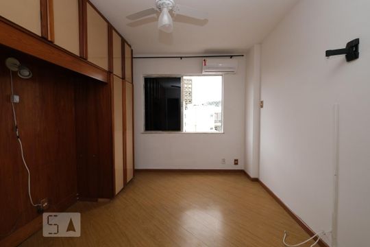 Quarto Suíte de apartamento à venda com 2 quartos, 106m² em Grajau, Rio de Janeiro