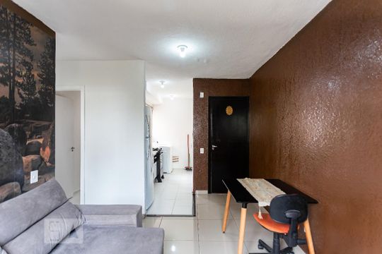 Sala de apartamento à venda com 2 quartos, 42m² em Novo Osasco, Osasco