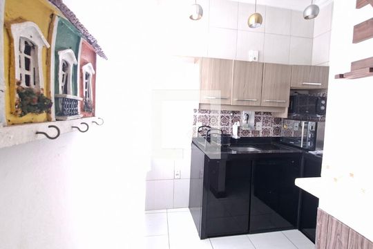 Cozinha de apartamento para alugar com 1 quarto, 30m² em Centro, Salvador