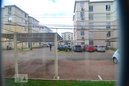 Vista Sala de apartamento à venda com 2 quartos, 76m² em Fátima, Canoas