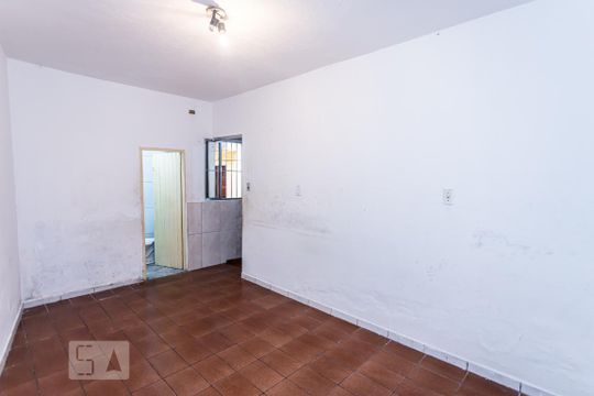Casa para alugar com 1 quarto, 70m² em Vila Industrial, São Paulo