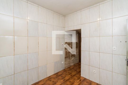 Sala/Cozinha de apartamento para alugar com 1 quarto, 50m² em Penha Circular, Rio de Janeiro