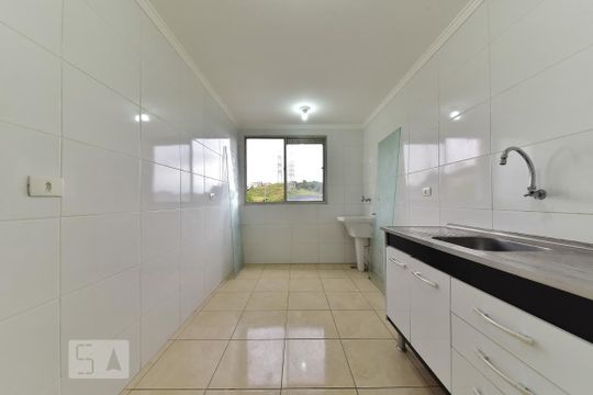 Cozinha de apartamento à venda com 2 quartos, 56m² em Jardim Alvorada, São Bernardo do Campo