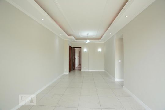 Sala de apartamento à venda com 2 quartos, 105m² em Vila da Penha, Rio de Janeiro