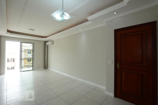 Sala de apartamento à venda com 2 quartos, 105m² em Vila da Penha, Rio de Janeiro
