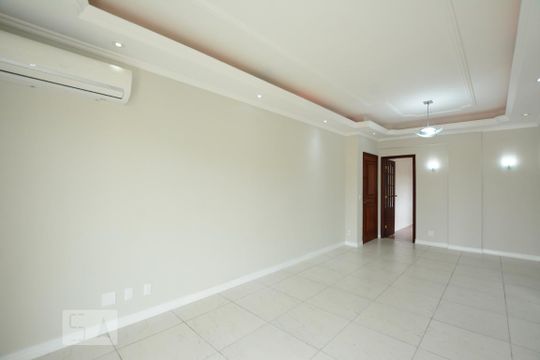 Sala de apartamento à venda com 2 quartos, 105m² em Vila da Penha, Rio de Janeiro