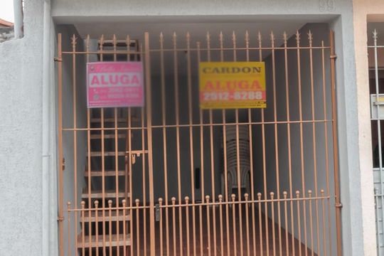 Fachada de casa para alugar com 2 quartos, 153m² em Jardim Ubirajara (zona Leste), São Paulo