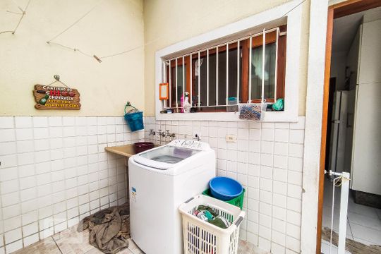 Área de Serviço de casa à venda com 3 quartos, 201m² em Vila Morse, São Paulo