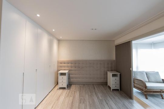 Studio de kitnet/studio para alugar com 1 quarto, 55m² em Vila Regente Feijó, São Paulo