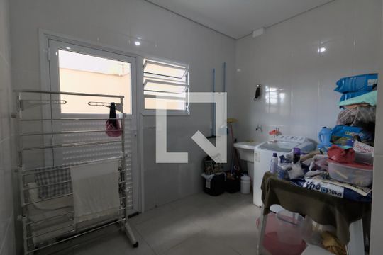 Área de Serviço de casa à venda com 3 quartos, 384m² em Lapa, São Paulo