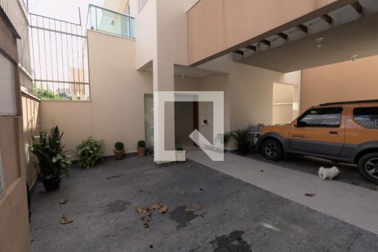 Garagem de casa à venda com 3 quartos, 384m² em Lapa, São Paulo