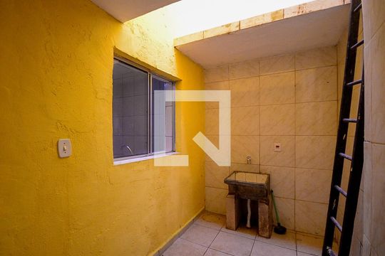 Área de Serviço  de casa à venda com 2 quartos, 100m² em Vila Moraes, São Paulo
