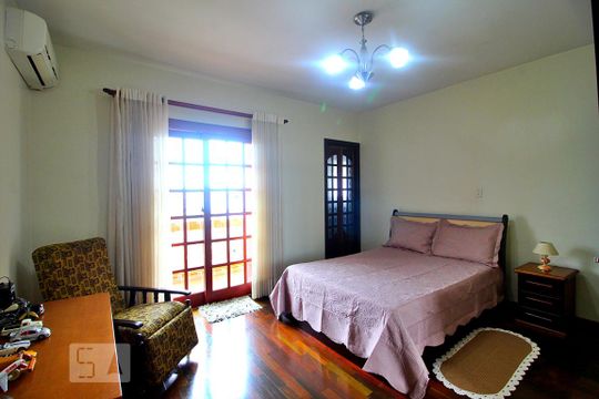 Quarto Suíte de casa à venda com 2 quartos, 193m² em Jardim Alvorada, Santo André